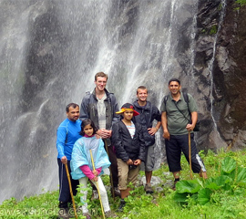 family-trekking-packages